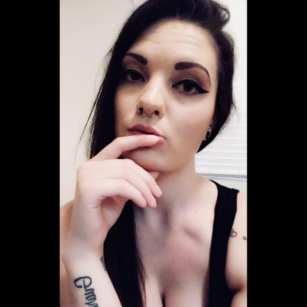 Meet your Posher, Vanessa
